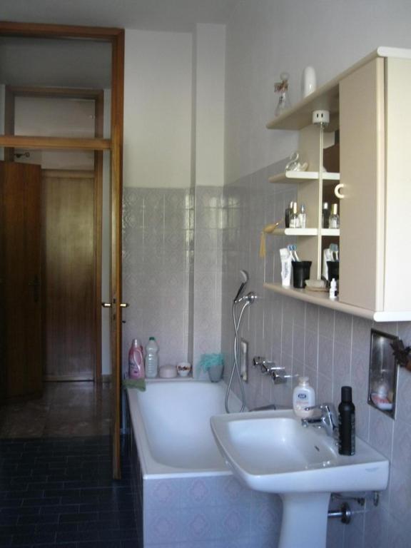 La Casa Dei Pini Acomodação com café da manhã Malnate Exterior foto